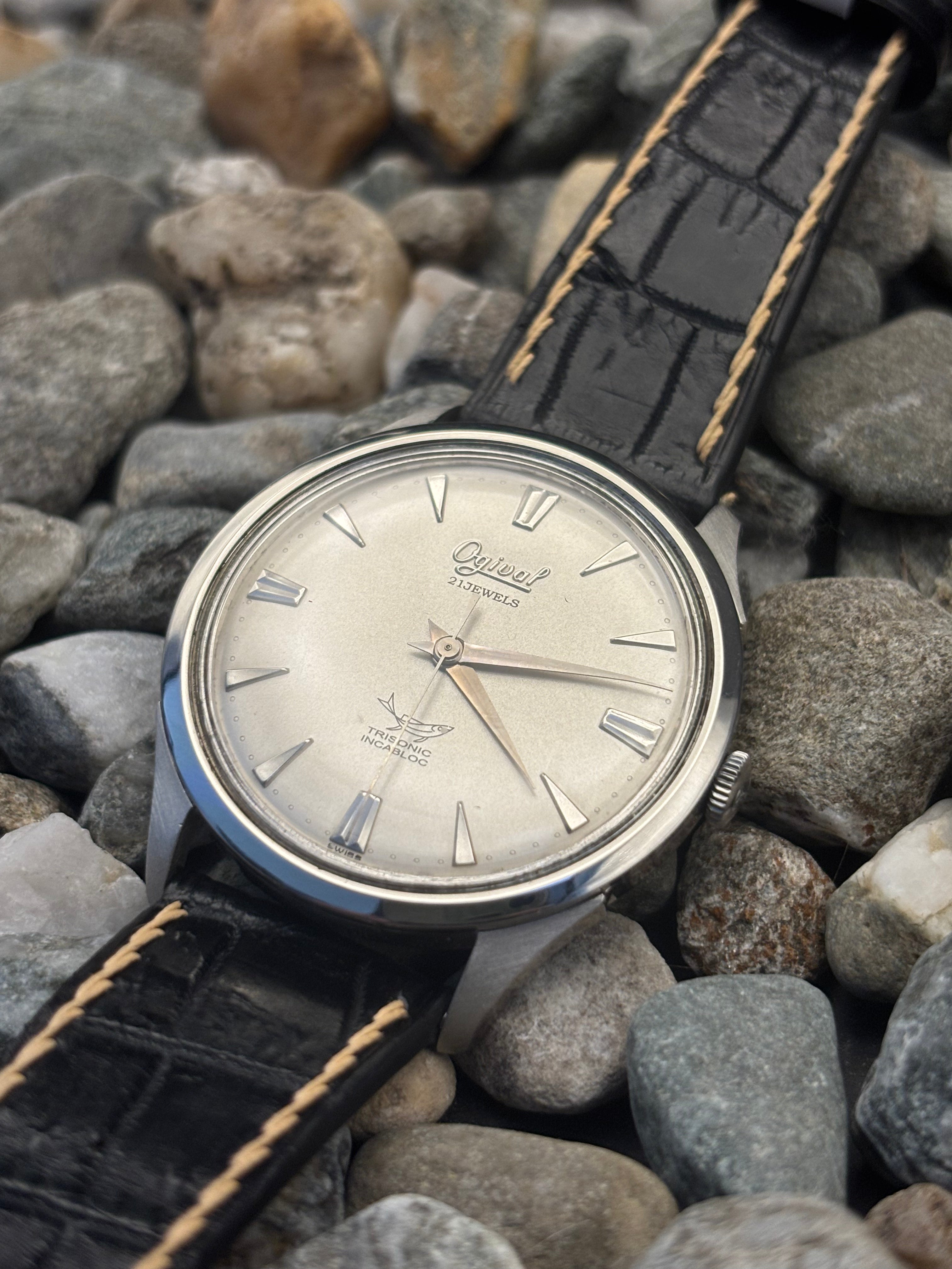 1960s Ogival Fisk Swiss Made Automatic
