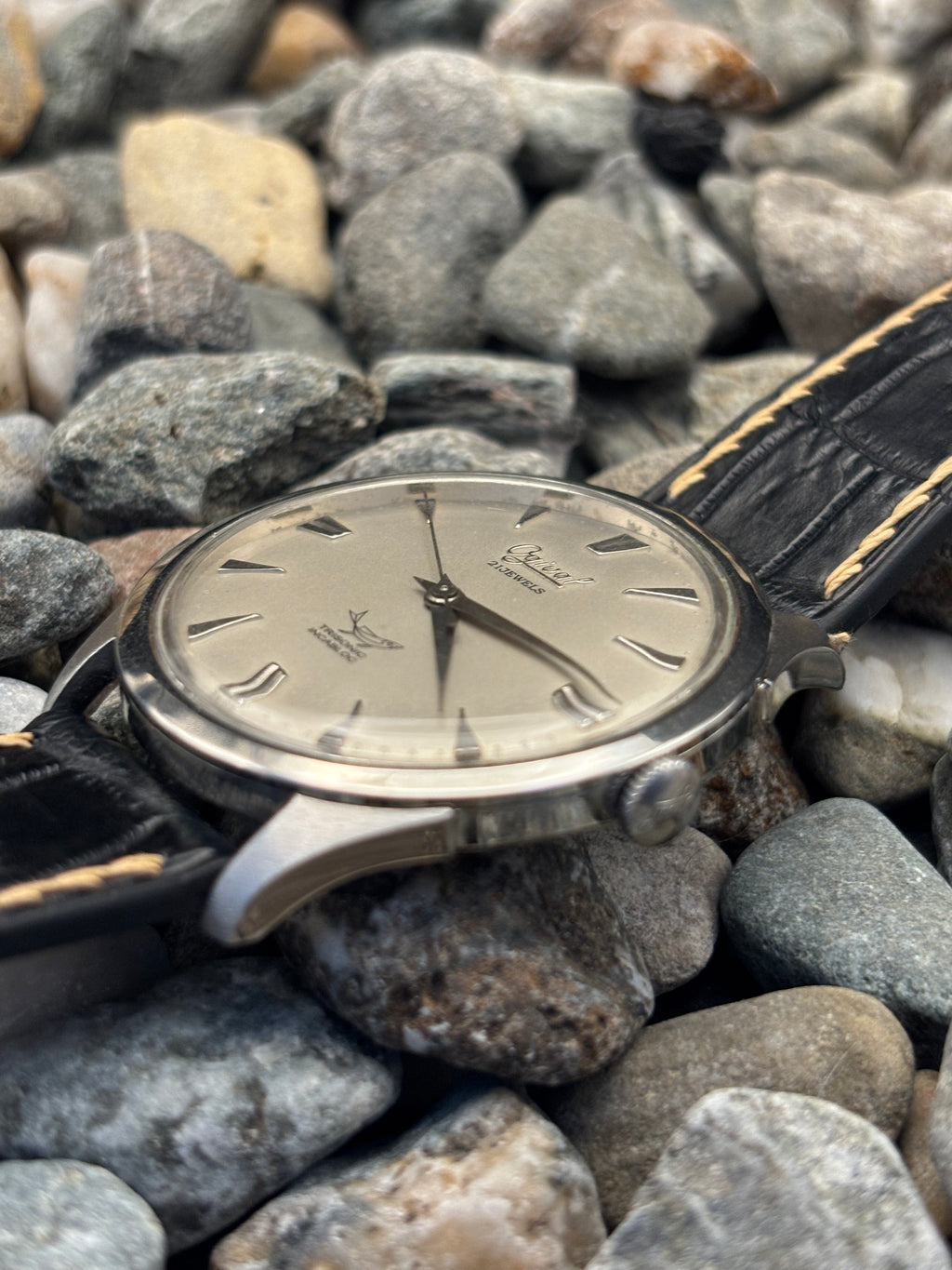 1960s Ogival Fisk Swiss Made Automatic