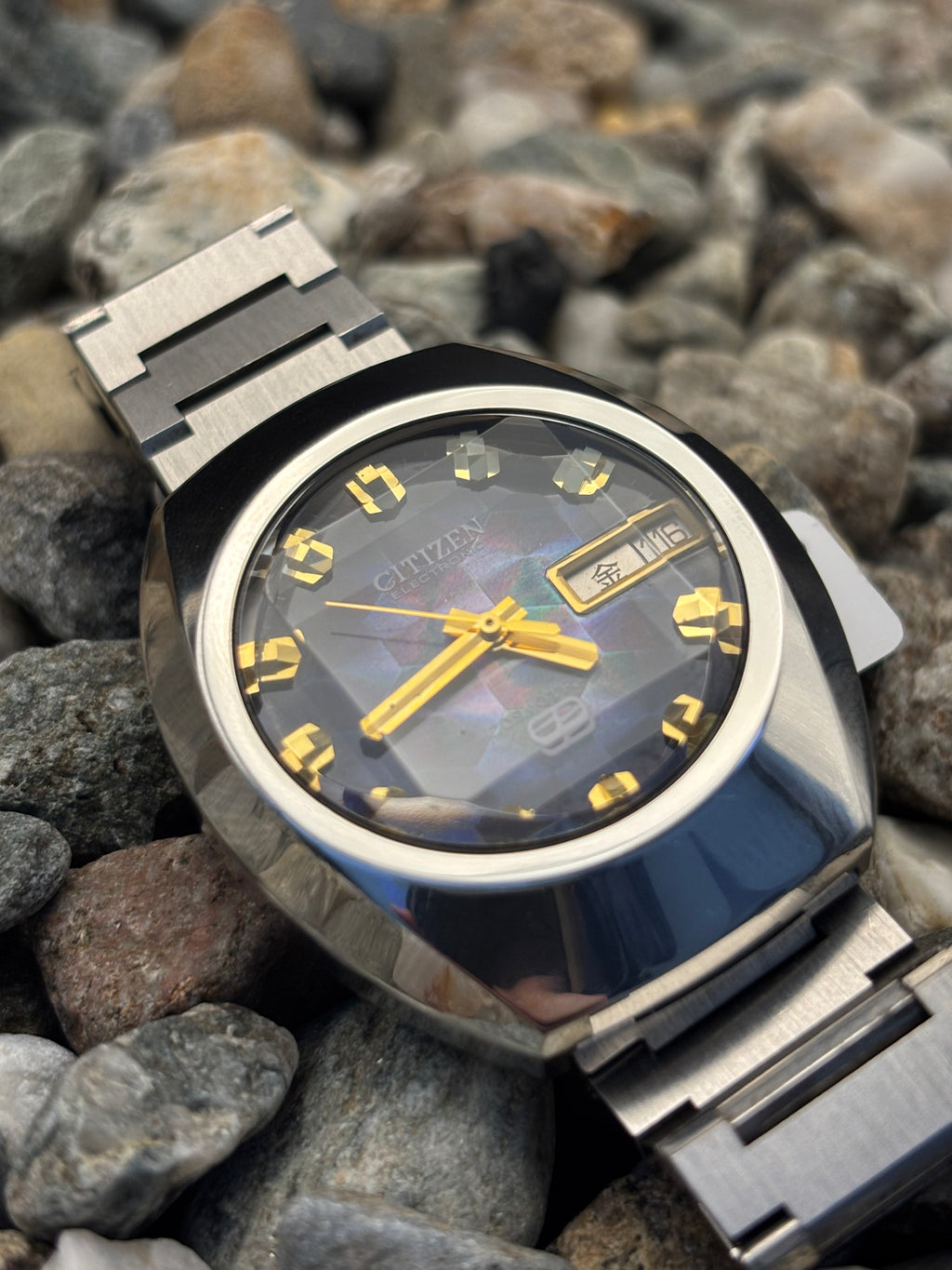 1973 Cosmotron Electronic Citizen Watch