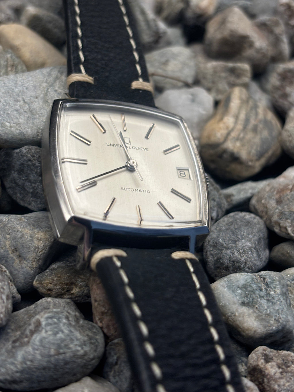 1970s Universal Genève Swiss-Made Automatic Watch
