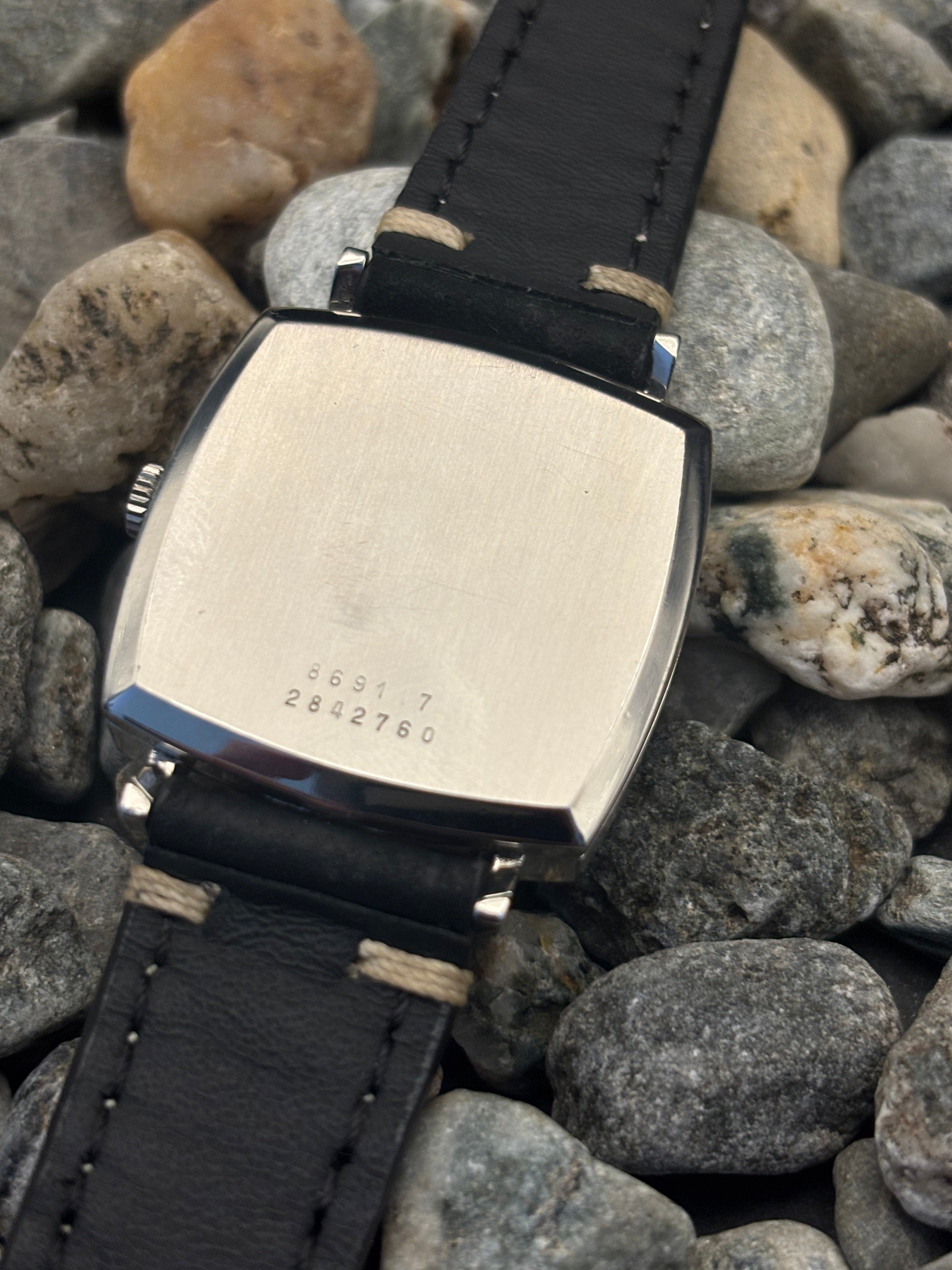 1970s Universal Genève Swiss-Made Automatic Watch