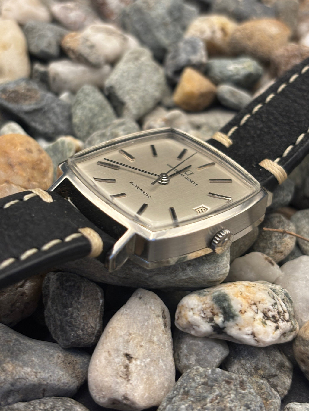 1970s Universal Genève Swiss-Made Automatic Watch