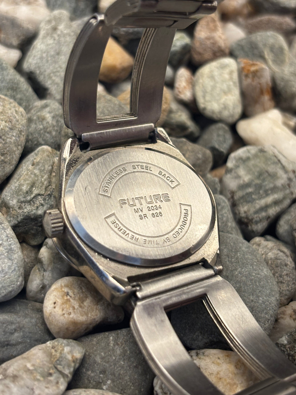 1990s Future Digital Jump Hour Watch