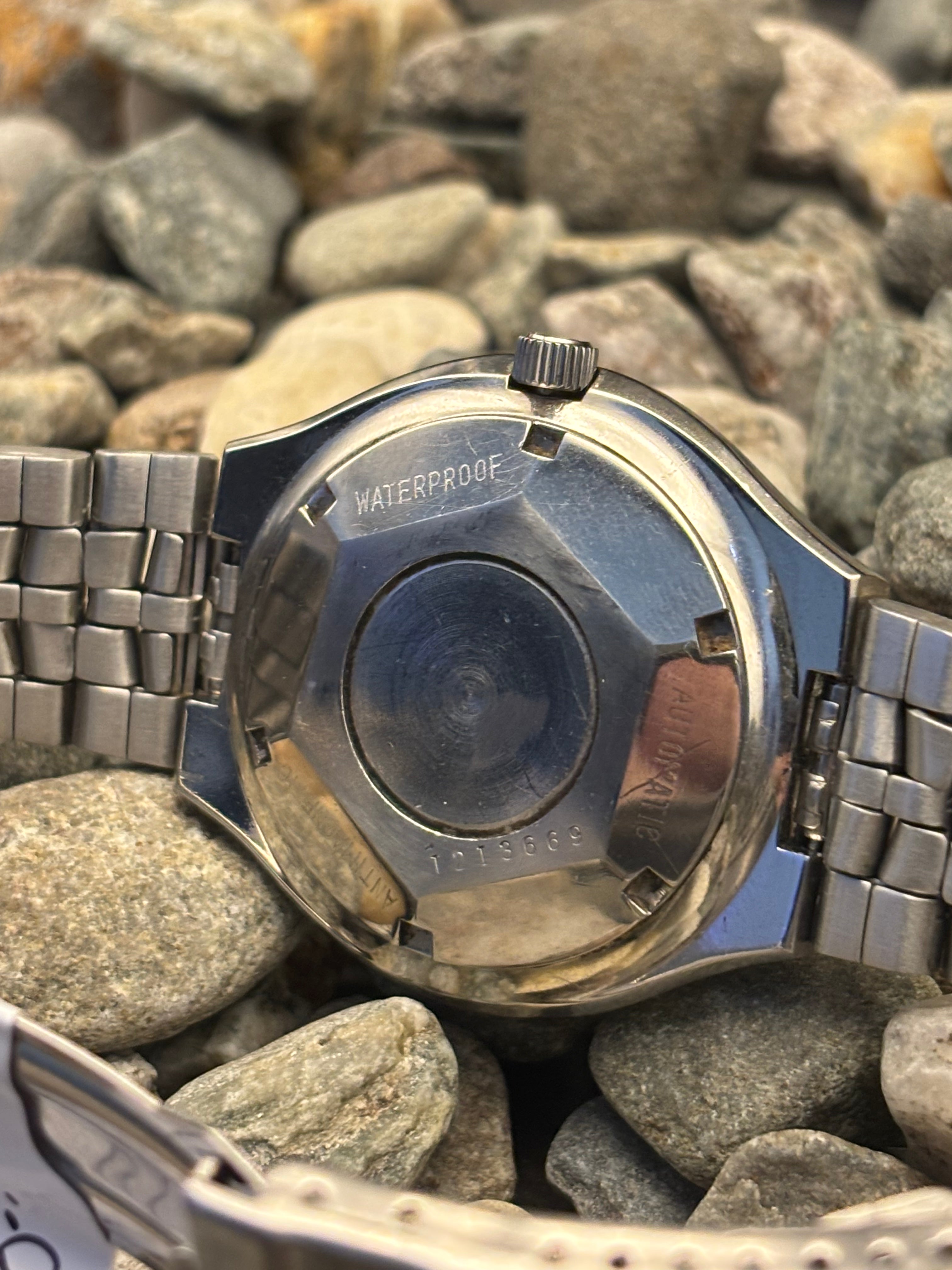1970s Technos Kaiser Signal Emerald Green Dial Watch