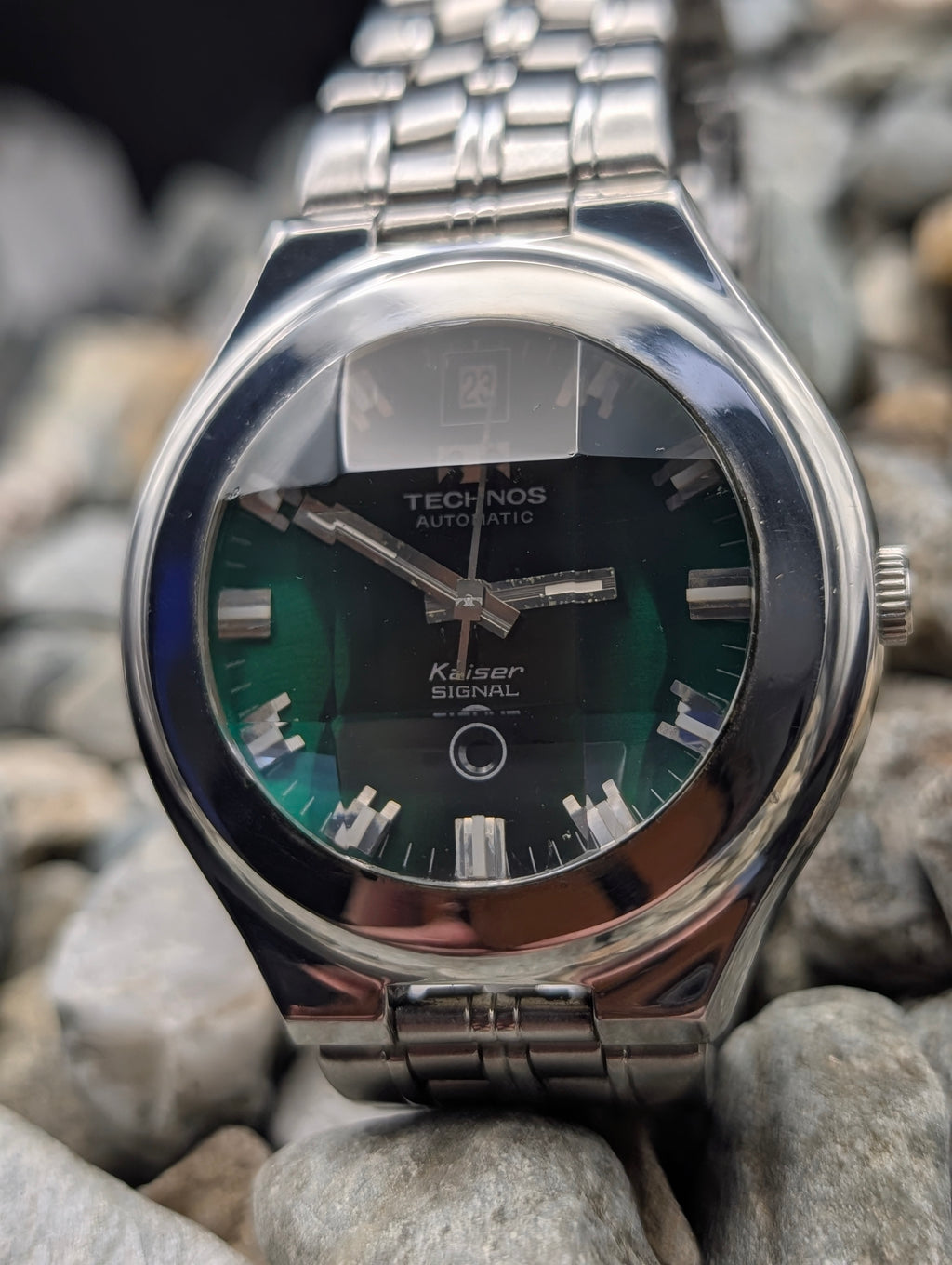 1970s Technos Kaiser Signal Swiss ETA