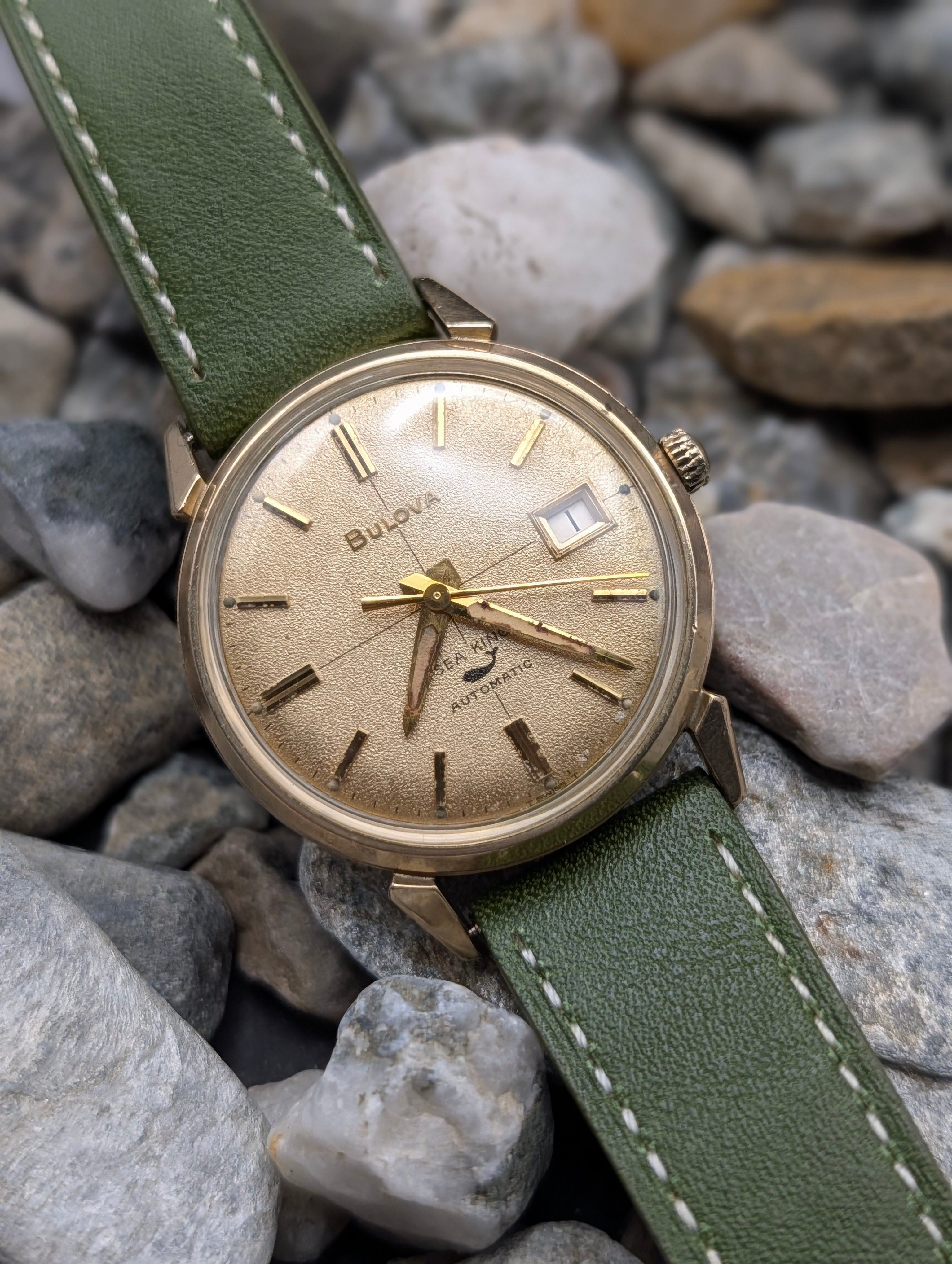1969 Bulova Sea King 10KT Rolled Gold Bezel