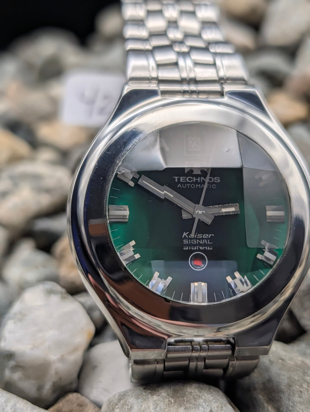 1970s Technos Kaiser Signal Swiss ETA